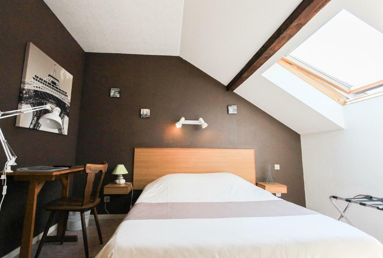 Hotel Restaurant De La Poste Mulhouse Ottmarsheim Bantzenheim Εξωτερικό φωτογραφία